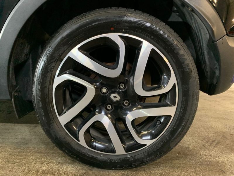 RENAULT CAPTUR 1.2 TCE 120cv BVA6 - 122 500km - Caméra de recul 