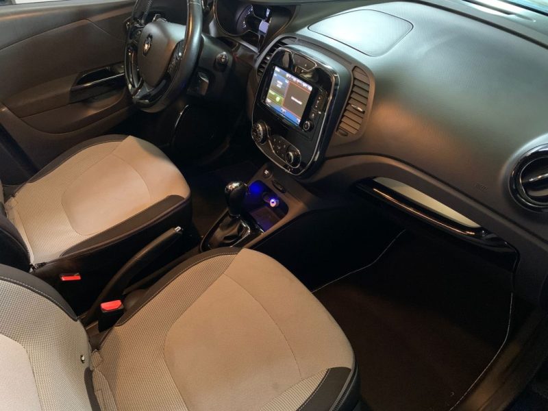 RENAULT CAPTUR 1.2 TCE 120cv BVA6 - 122 500km - Caméra de recul 