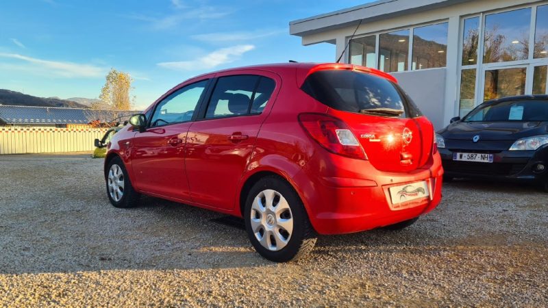 OPEL Corsa - 90ch essence