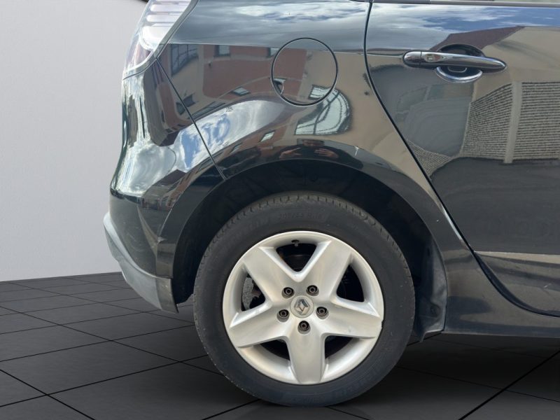 RENAULT SCENIC III 1.5 DCI 95 LIFE 