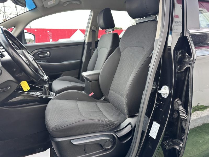 KIA CARENS 1.6 GDI 135 PREMIUM - 7 PLACES