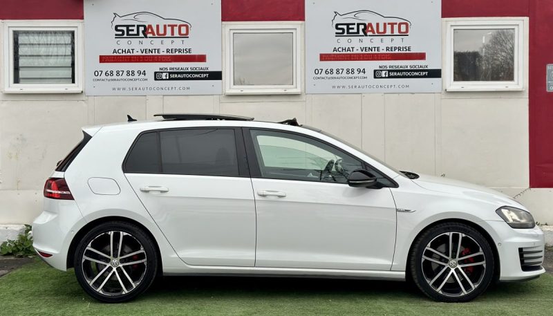 VOLKSWAGEN GOLF VII 2.0 TDI 184 GTD DSG6 - TOIT OUVRANT