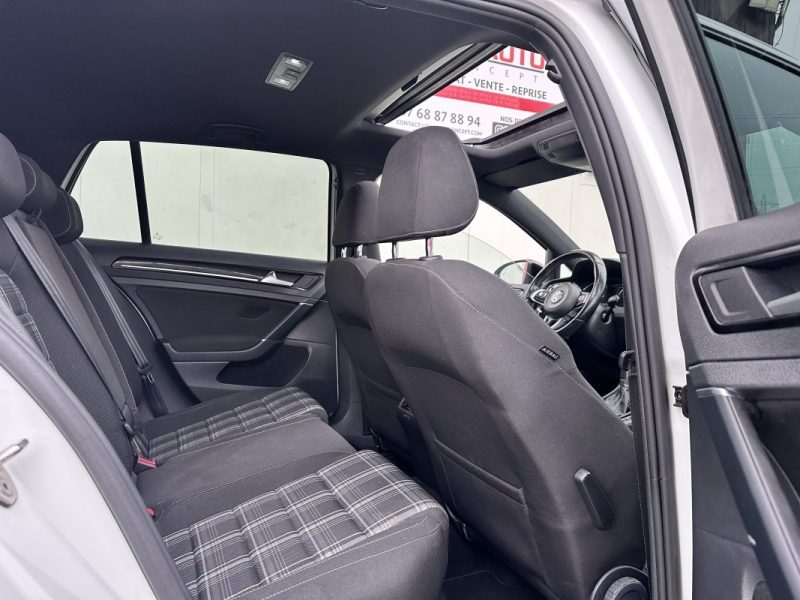 VOLKSWAGEN GOLF VII 2.0 TDI 184 GTD DSG6 - TOIT OUVRANT