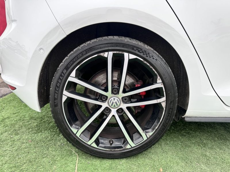 VOLKSWAGEN GOLF VII 2.0 TDI 184 GTD DSG6 - TOIT OUVRANT