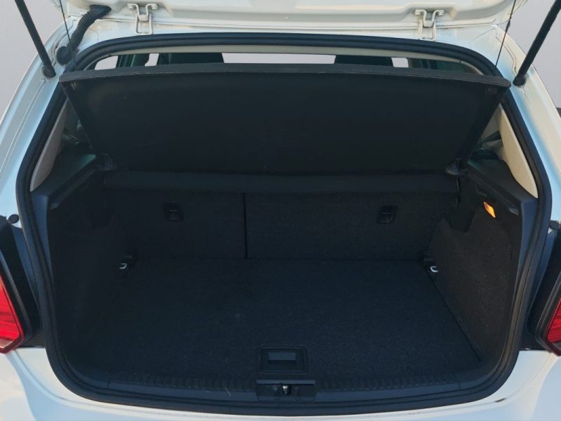 VOLKSWAGEN POLO V 1.2 60 LIFE 