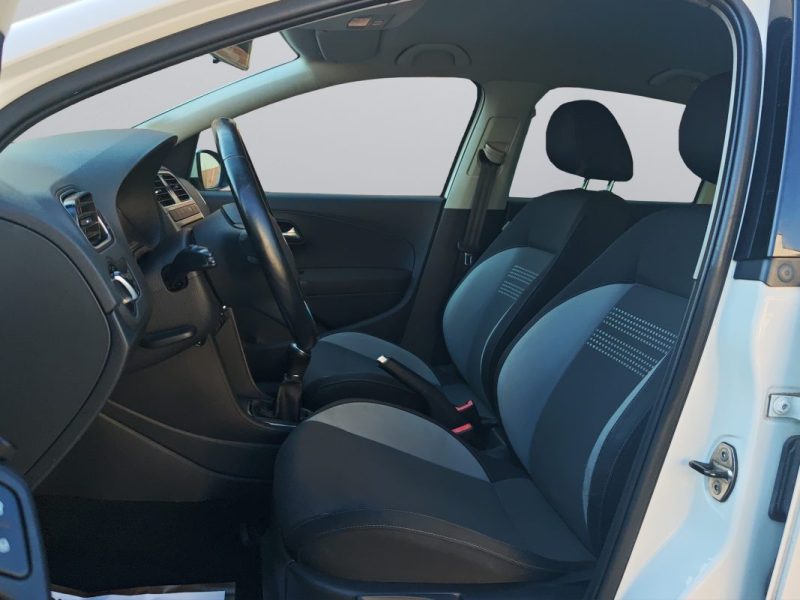 VOLKSWAGEN POLO V 1.2 60 LIFE 