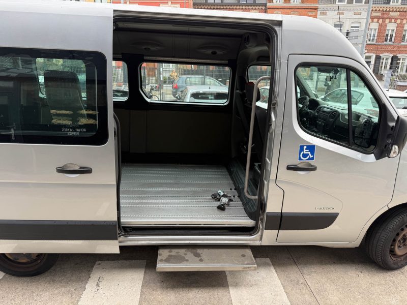 RENAULT MASTER III L2H2  2.3 DCI TPMR - 5 FAUTEUILS ROULANTs