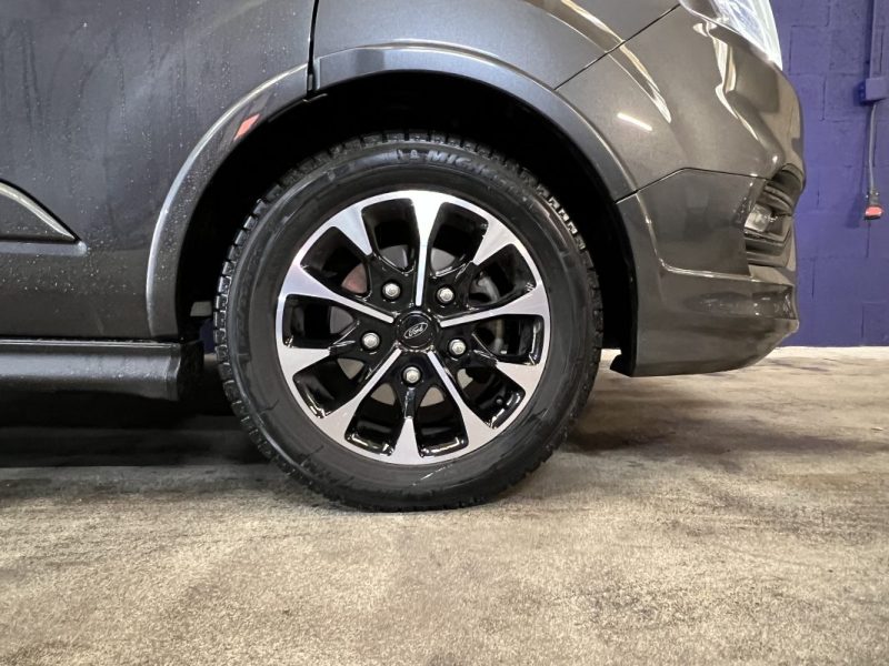 FORD TRANSIT CUSTOM  L1H1 2.0 170 CV - CABINE APPROFONDIE  - 32000KM