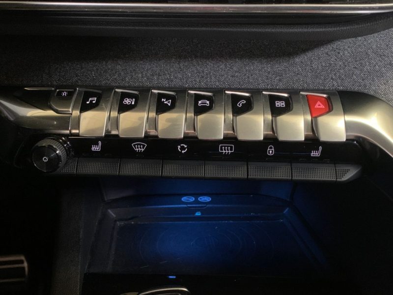 PEUGEOT 3008 1.6 HDI 120CH - GT LINE - SUIVI FACTURES - DISTRIBUTION OK - 