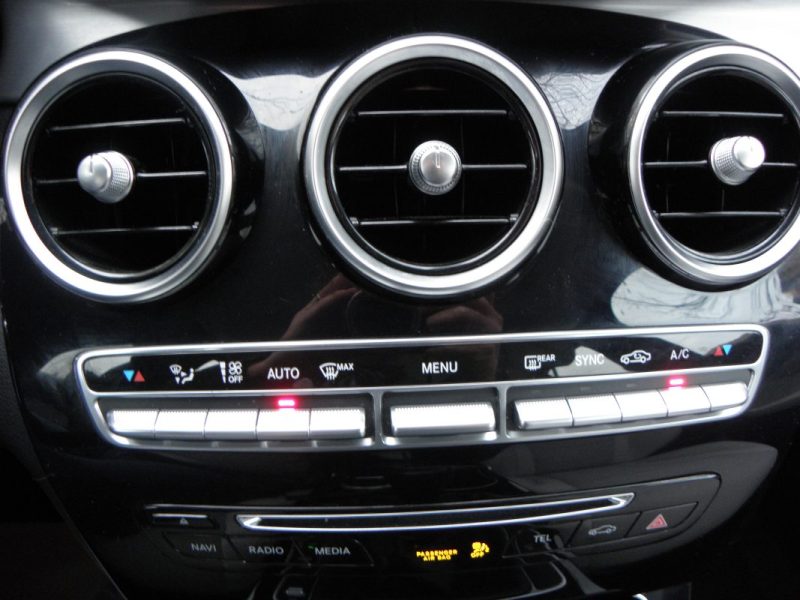 MERCEDES-BENZ  CLASSE C 180 156 CH BERLINE / 8 CH 2014