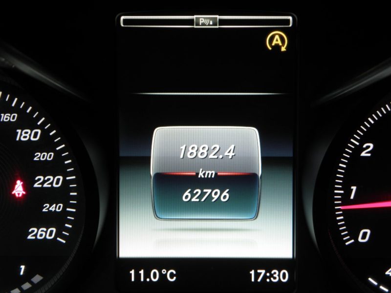 MERCEDES-BENZ  CLASSE C 180 156 CH BERLINE / 8 CH 2014