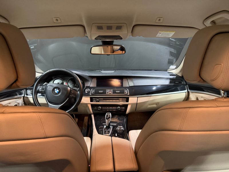 BMW 525D  XDRIVE 2012