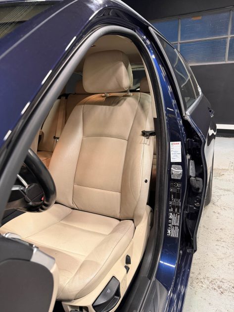 BMW 525D  XDRIVE 2012