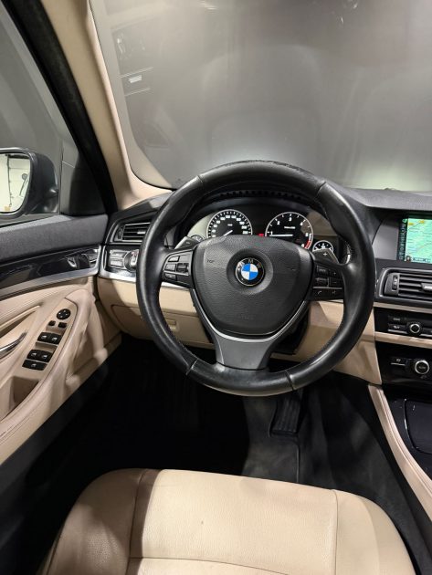 BMW 525D  XDRIVE 2012