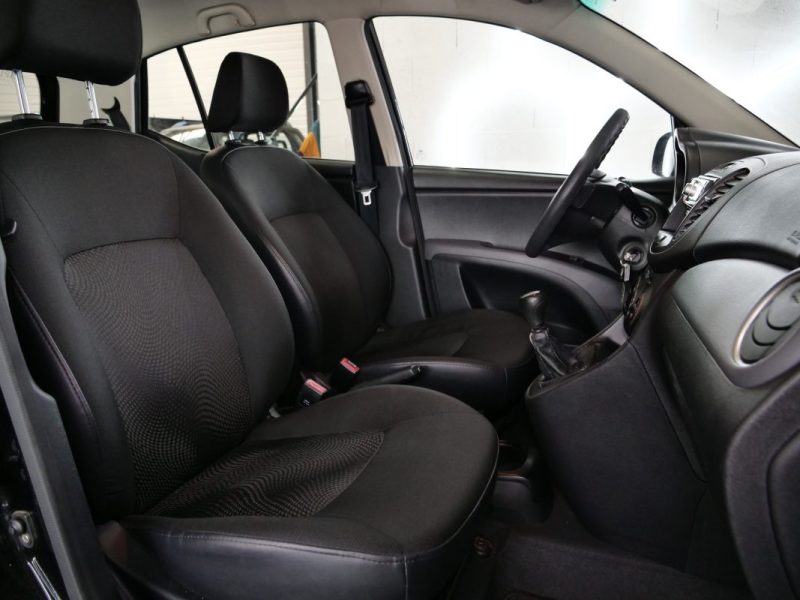 HYUNDAI  I10  1.1 FIFA WM EDITION 2011