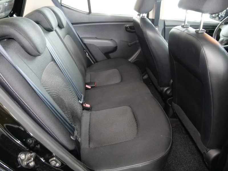 HYUNDAI  I10  1.1 FIFA WM EDITION 2011