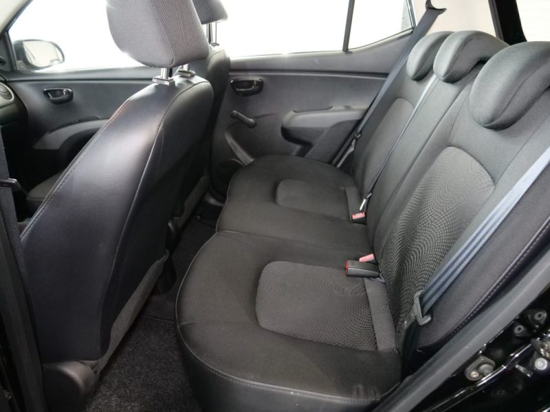 HYUNDAI  I10  1.1 FIFA WM EDITION 2011