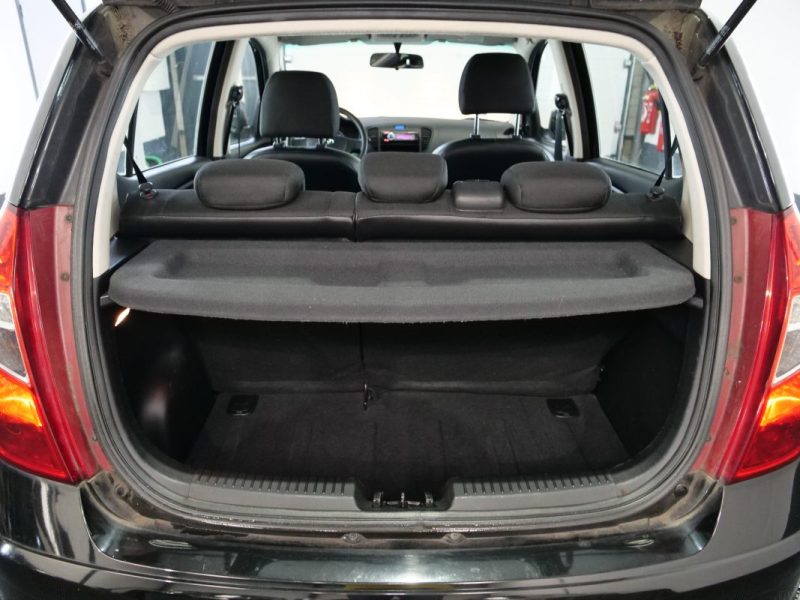 HYUNDAI  I10  1.1 FIFA WM EDITION 2011