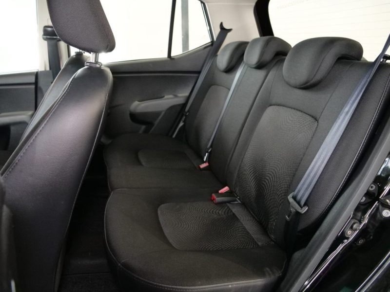 HYUNDAI  I10  1.1 FIFA WM EDITION 2011