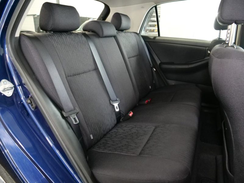 TOYOTA COROLLA 1.6 COMPACT LUNA 2003