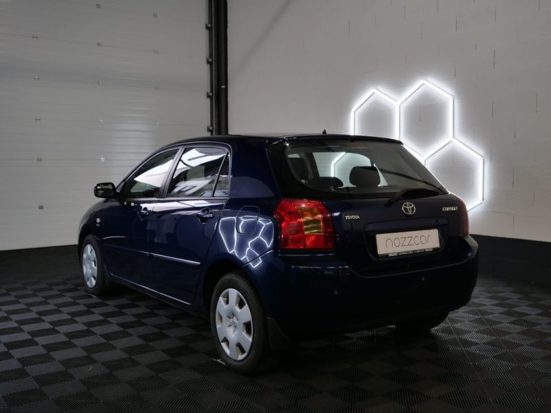 TOYOTA COROLLA 1.6 COMPACT LUNA 2003
