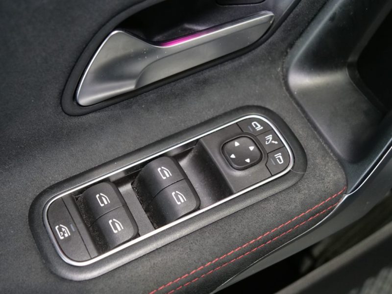 MERCEDES CLASSE A 180 D 116CH STYLE LINE 7G-DCT 2019