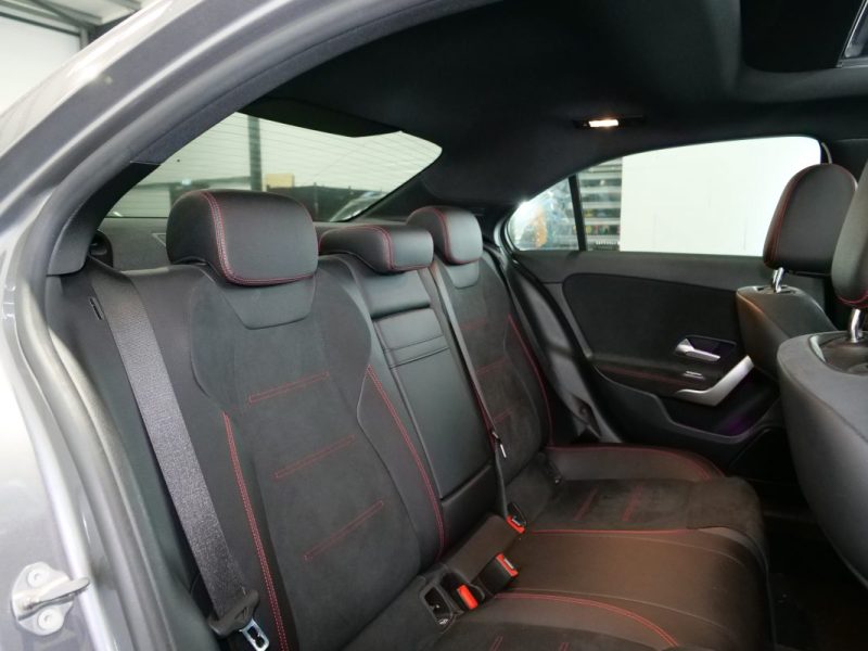 MERCEDES CLASSE A 180 D 116CH STYLE LINE 7G-DCT 2019