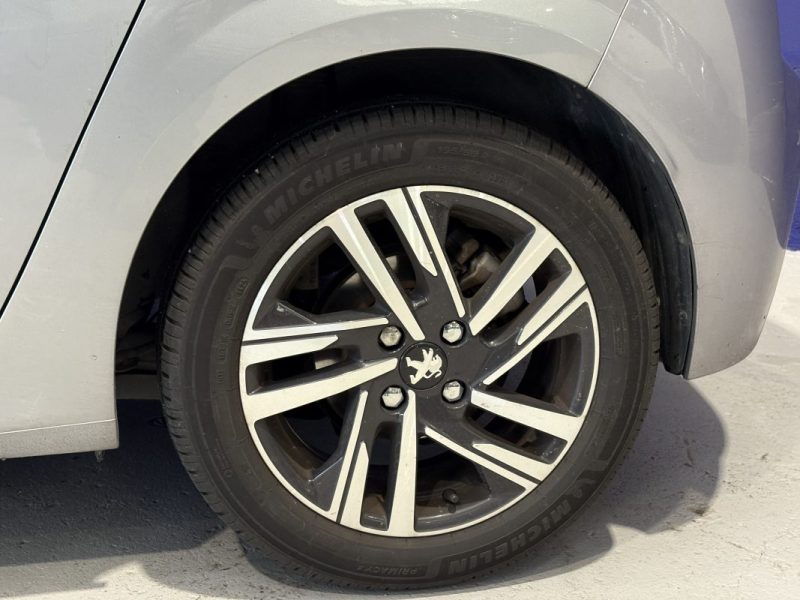 Peugeot 208  1.2 100ch 2021 -  Garantie jusqu'à  2031