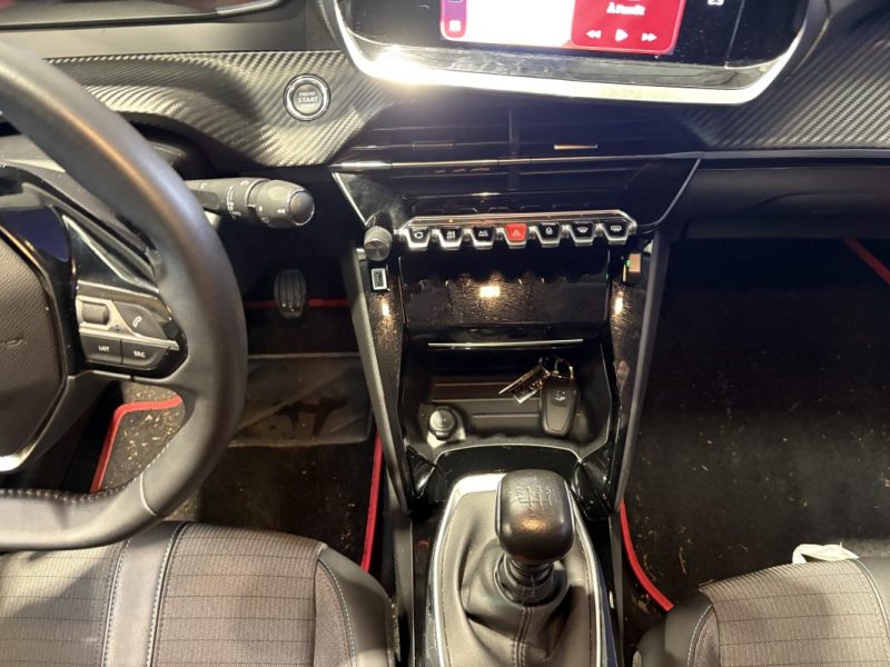 Peugeot 208  1.2 100ch 2021 -  Garantie jusqu'à  2031