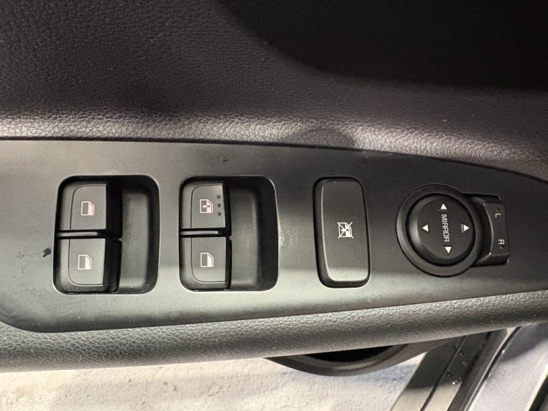 Kia stonic  1.6 CRDI 115 ACTIVE 2020 - appel carpaly -camera de recul - suivie kia