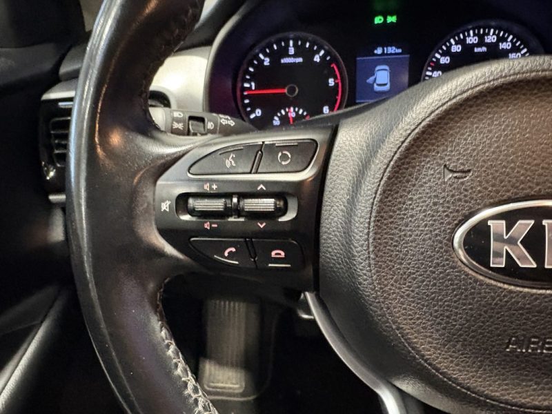 Kia stonic  1.6 CRDI 115 ACTIVE 2020 - appel carpaly -camera de recul - suivie kia