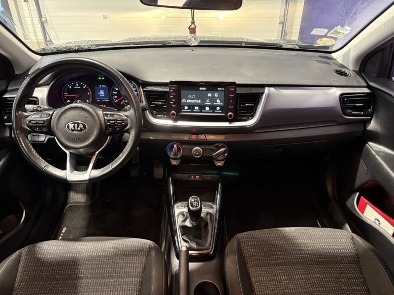 Kia stonic  1.6 CRDI 115 ACTIVE 2020 - appel carpaly -camera de recul - suivie kia