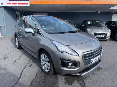 PEUGEOT 3008 1.6 THP 16V 155CH ALLURE 