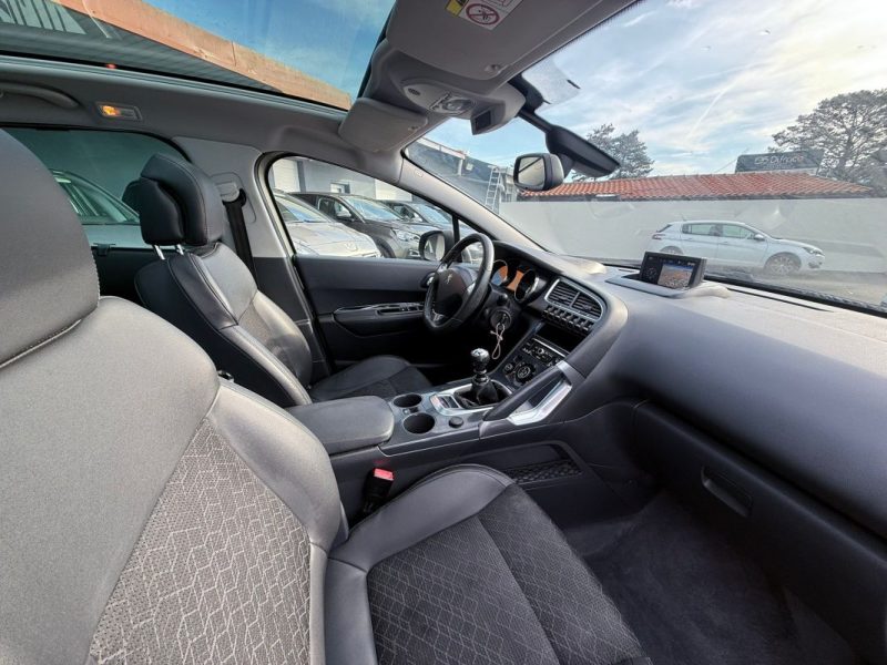 PEUGEOT 3008 1.6 THP 16V 155CH ALLURE 