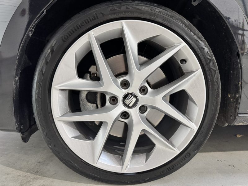 SEAT LEON 2.0 TDI 184CH FR DSG 6 T-O - DISTRI NEUVE - SUIVI COMPLET 