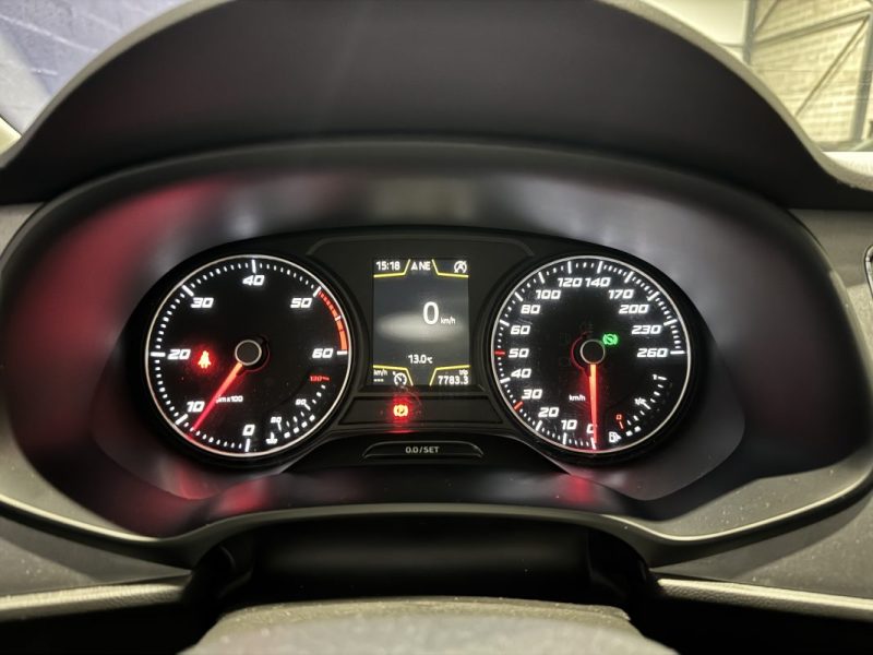 SEAT LEON 2.0 TDI 184CH FR DSG 6 T-O - DISTRI NEUVE - SUIVI COMPLET 