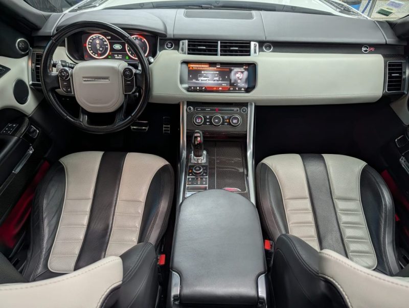 RANGE ROVER SVR 575 CH 5.0 V8 
