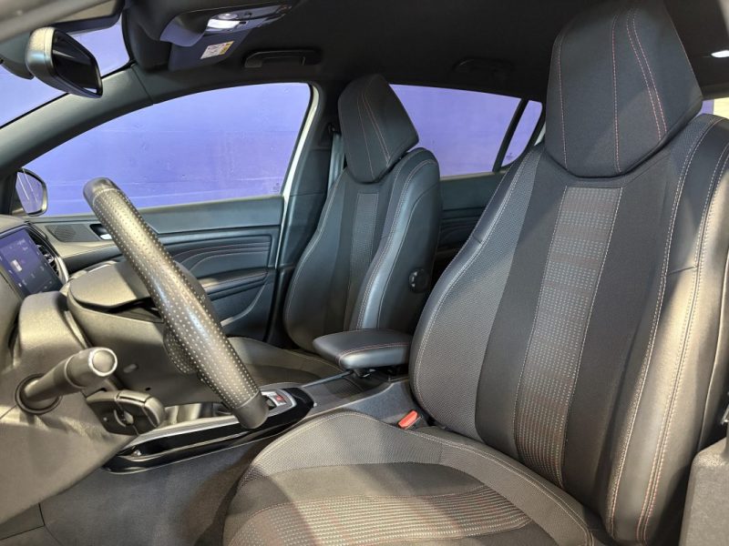 Peugeot 308 1.2 130 GT-LINE  - Carplay - feux led - suivie PSA - distribution OK  