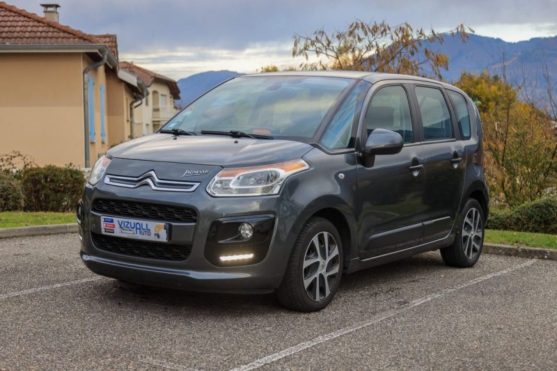 CITROEN C3 1.6 HDI90 EXCLUSIVE 2014