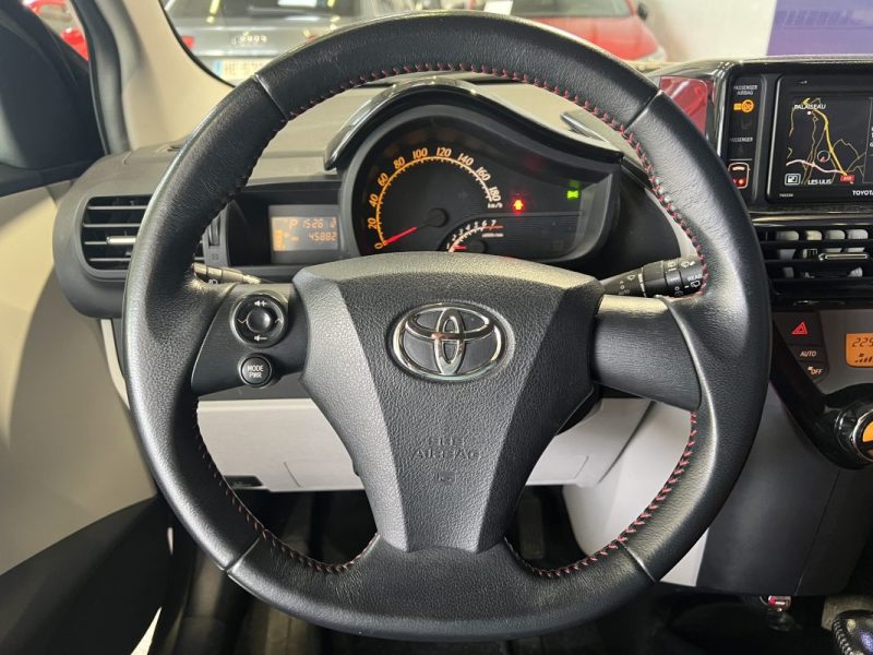 TOYOTA IQ 68 VVT-I MULTIDRIVE BVA / SUIVI ENTRETIEN COMPLET 
