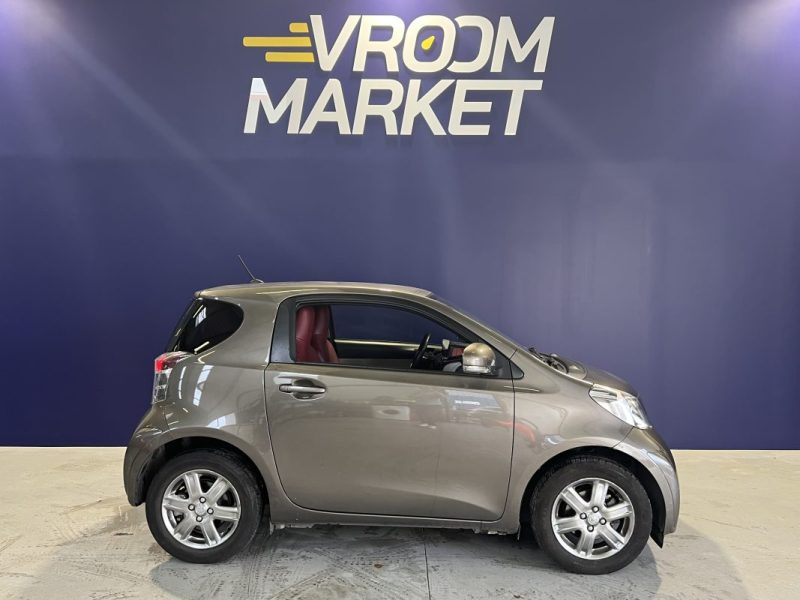 TOYOTA IQ 68 VVT-I MULTIDRIVE BVA / SUIVI ENTRETIEN COMPLET 