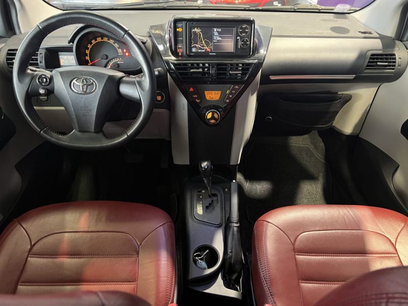 TOYOTA IQ 68 VVT-I MULTIDRIVE BVA / SUIVI ENTRETIEN COMPLET 