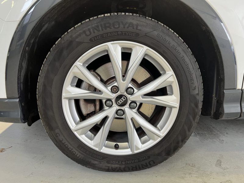 AUDI Q3 SLINE SPORTBACK 45 TFSIE 245CH S TRONIC 6 / ENTRETIEN COMPLET AUDI / PREMIÈRE MAIN