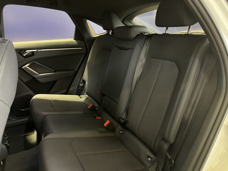 AUDI Q3 SLINE SPORTBACK 45 TFSIE 245CH S TRONIC 6 / ENTRETIEN COMPLET AUDI / PREMIÈRE MAIN