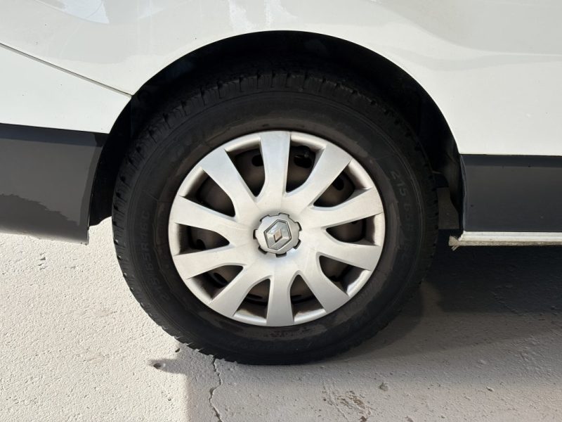 Renault Trafic  Combi  L2H1 1.6 DCI 125 ZEN 2018 - 9 Places - Radars de recul - Crochet attelage 