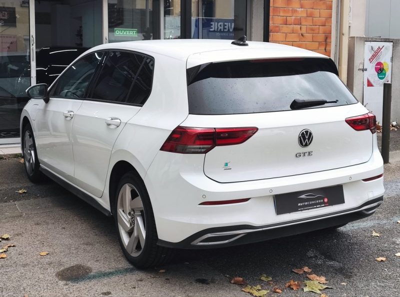 VOLKSWAGEN GOLF 8 1.4 TSI - 16V TURBO HYBRID 2020