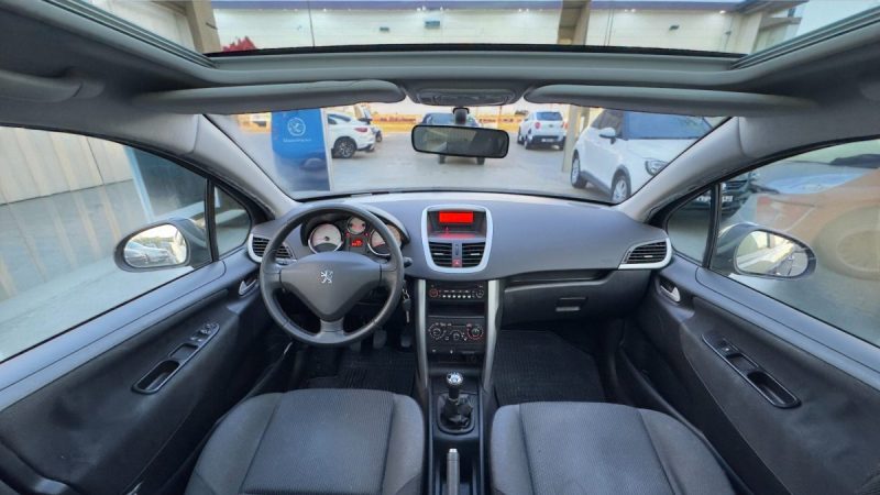 PEUGEOT  207 SW 1.4 1ER MAIN ETAT NEUF GARANTIE 6MOIS