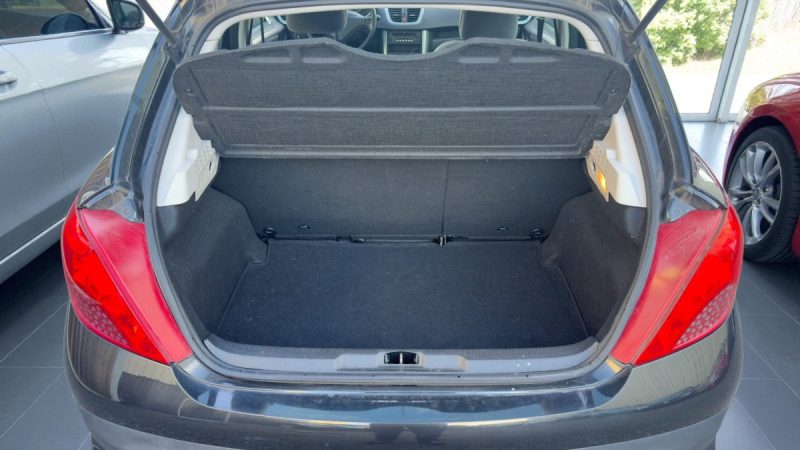 PEUGEOT  207 1.4  5PORTES 1ER MAIN TOIT PANORAMIQUE, CLIM AUTO, REGULATEUR