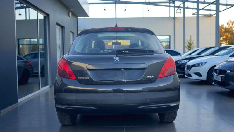 PEUGEOT  207 1.4  5PORTES 1ER MAIN TOIT PANORAMIQUE, CLIM AUTO, REGULATEUR