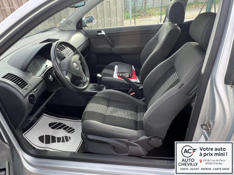 VOLKSWAGEN POLO 1.2 60 UNITED 